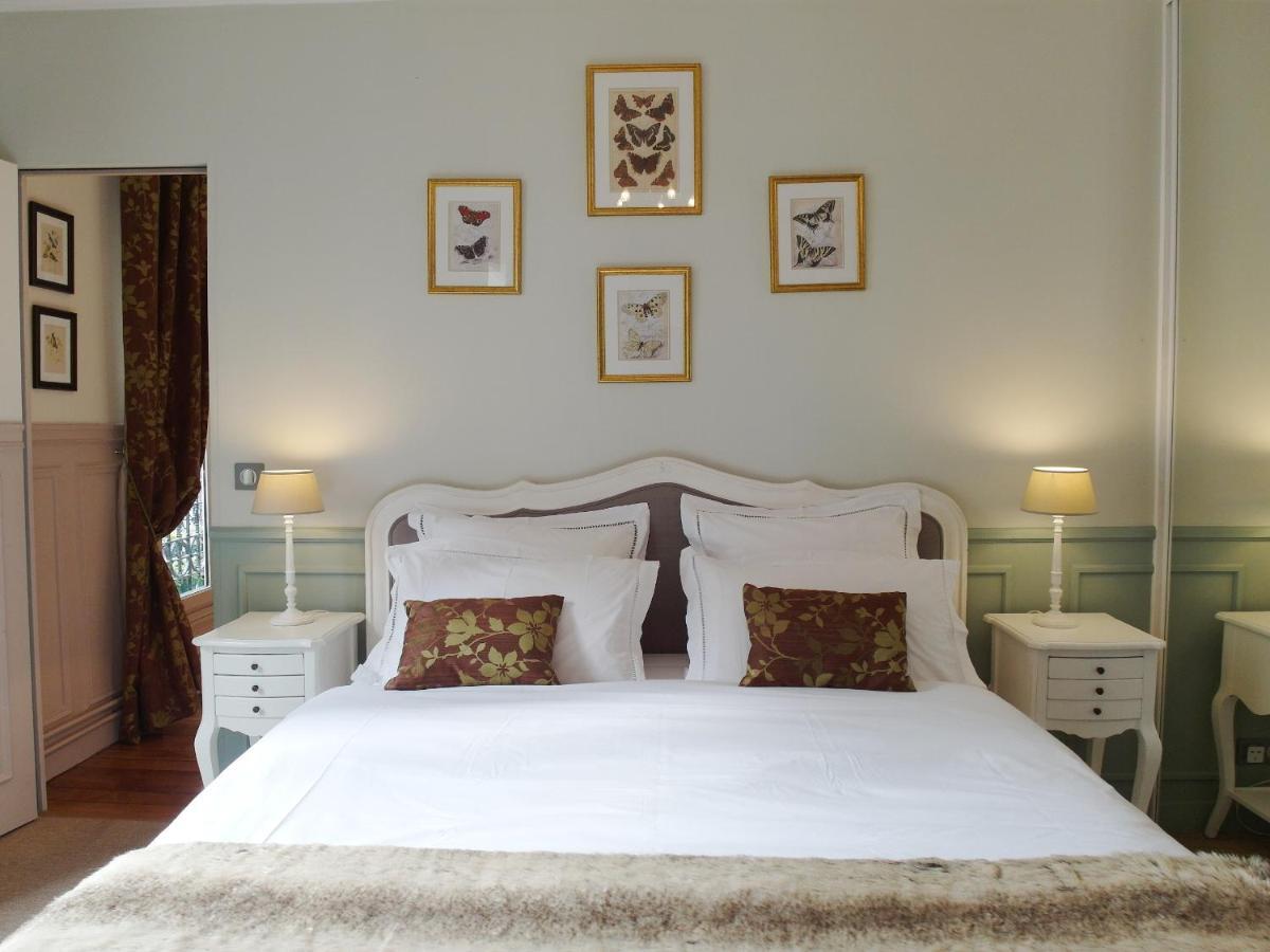 Chambre D Hote : Louvre Elegant Apt Suite Bed & Breakfast 3*